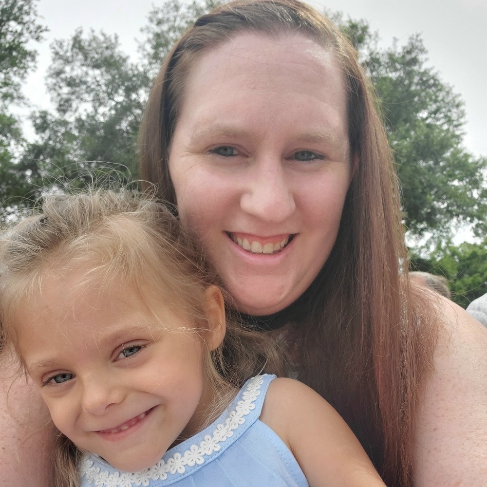 Meet your Posher, Kelli